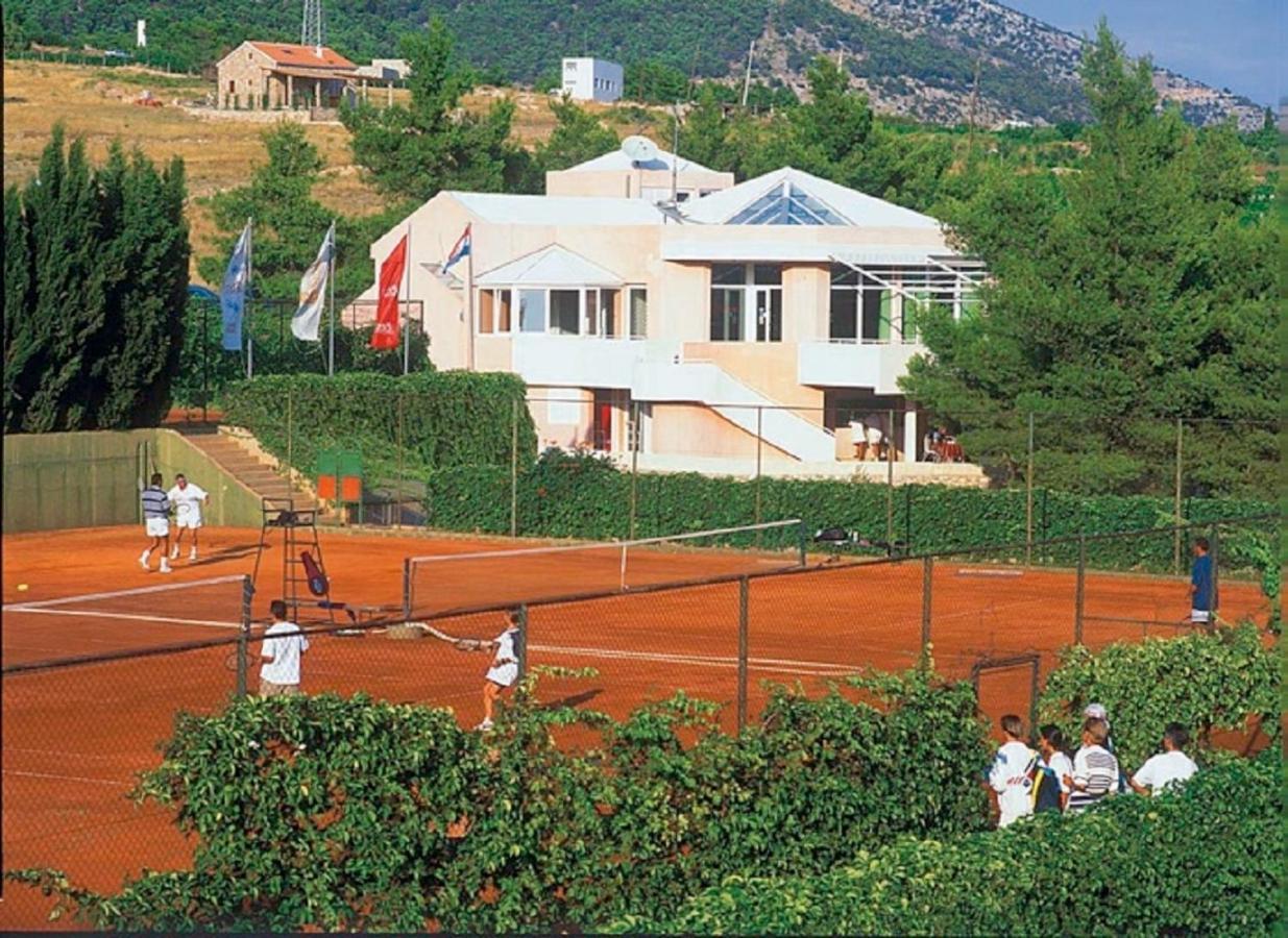 Villa Nera Bol Kültér fotó