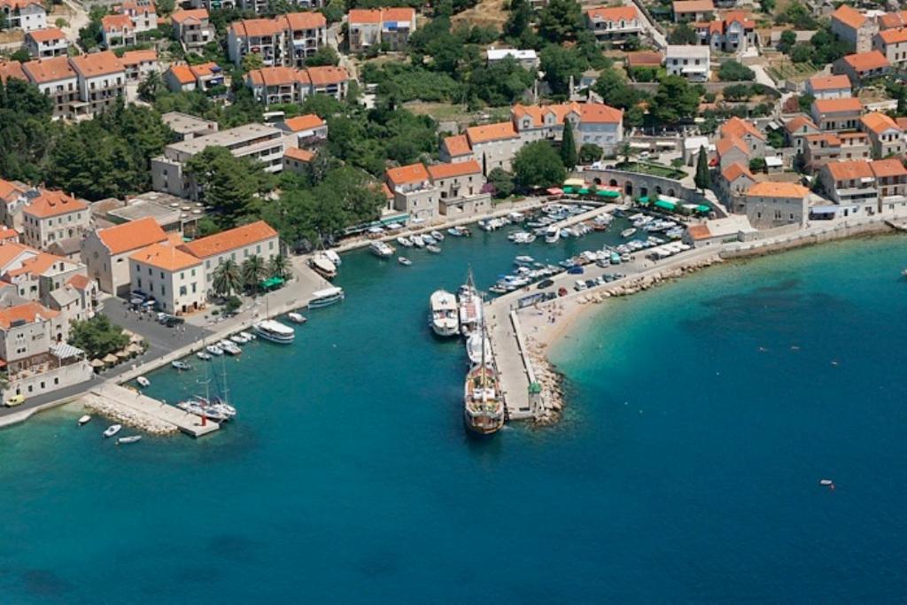 Villa Nera Bol Kültér fotó